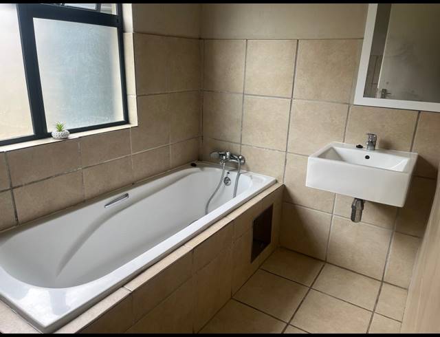 3 BEDROOM SECTIONAL TITLE FOR SALE IN NOORDWYK
